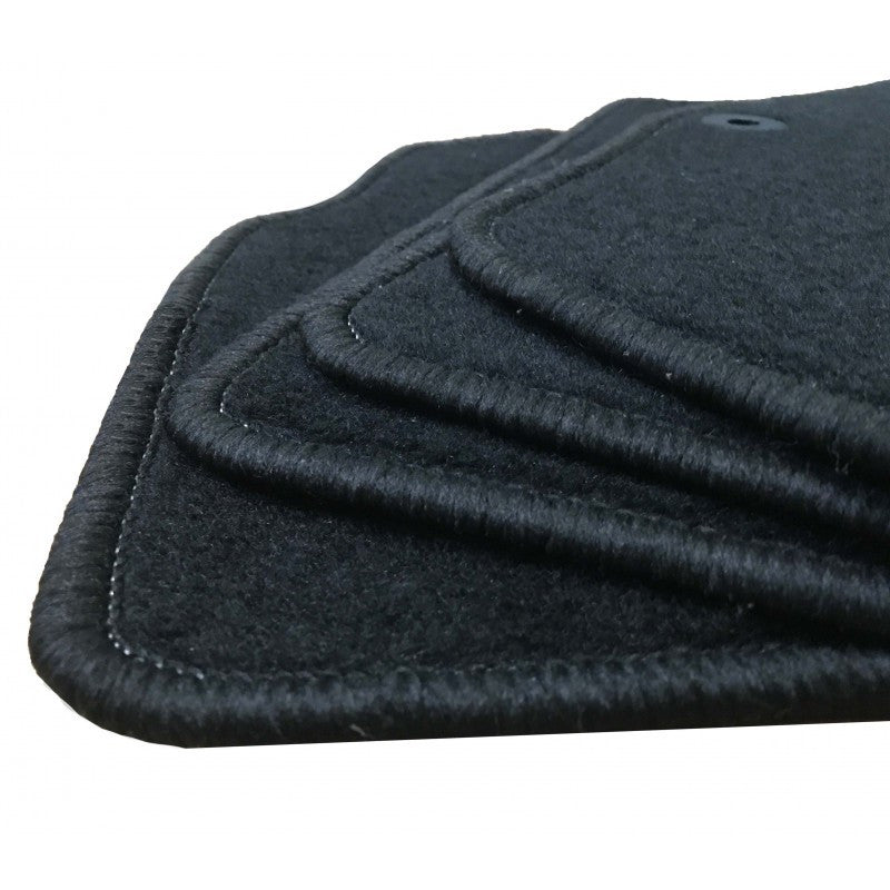 Toyota Rav-4 3-door 2003 to 2006 floor mats